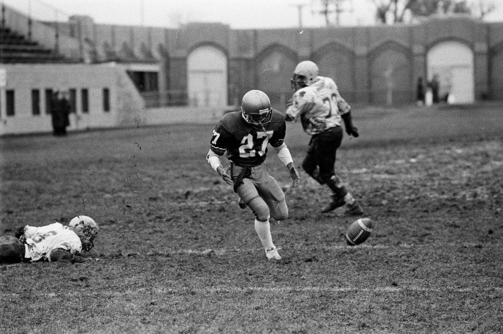 Lech Tech v. Chicago Vocational football game - Chicago Sun-Times