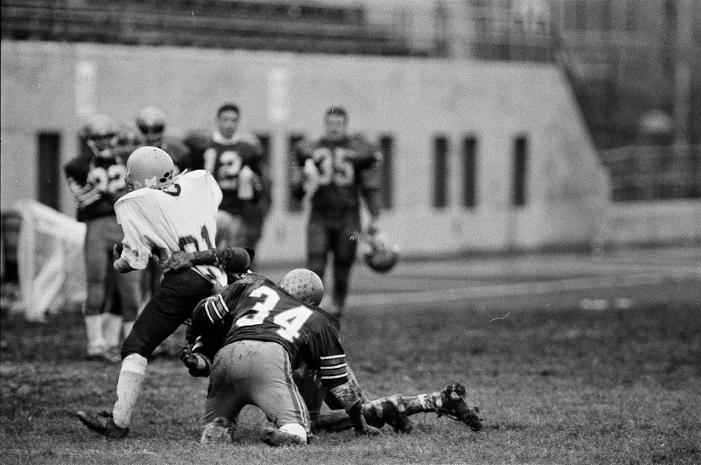 Lech Tech v. Chicago Vocational football game - Chicago Sun-Times