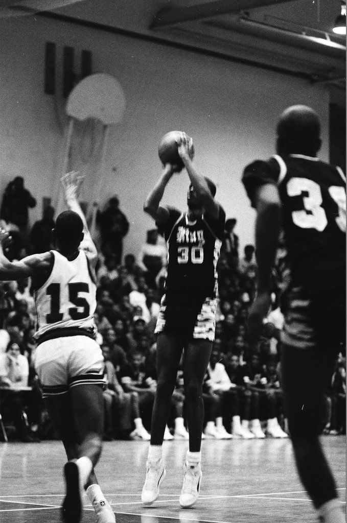 King v. Hyde Park basketball game - Chicago Sun-Times