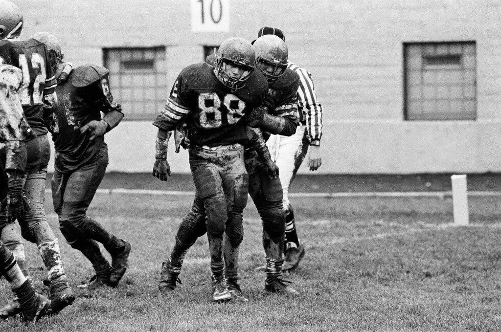 Lech Tech v. Chicago Vocational football game - Chicago Sun-Times