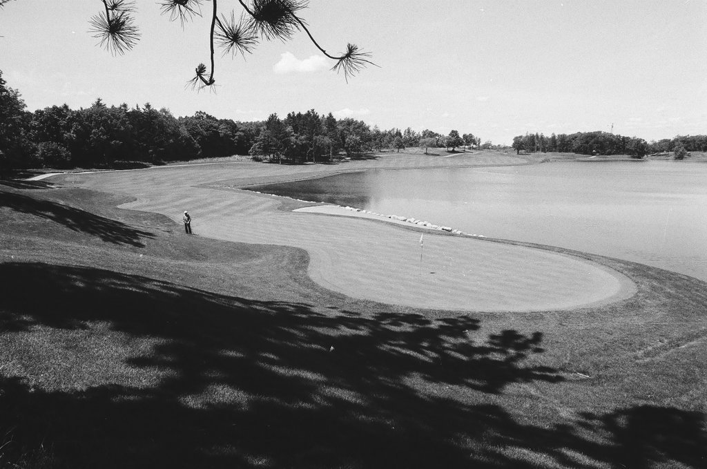 New Ivanhoe Golf Club - Chicago Sun-Times