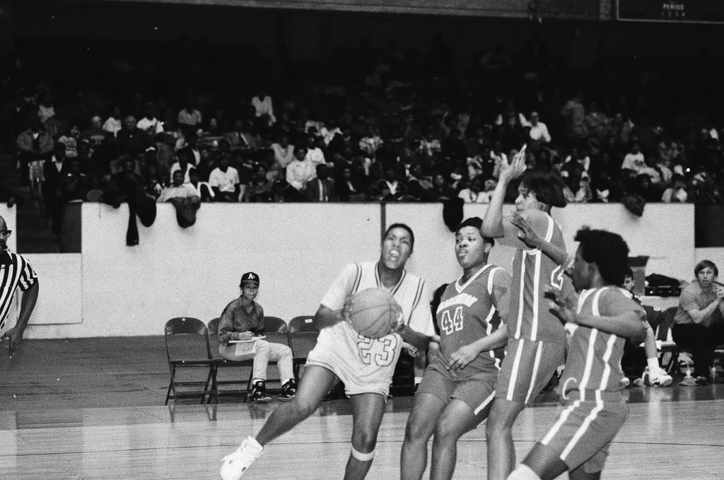 George Washington High School girls win basketball championship - Chicago Sun-Times