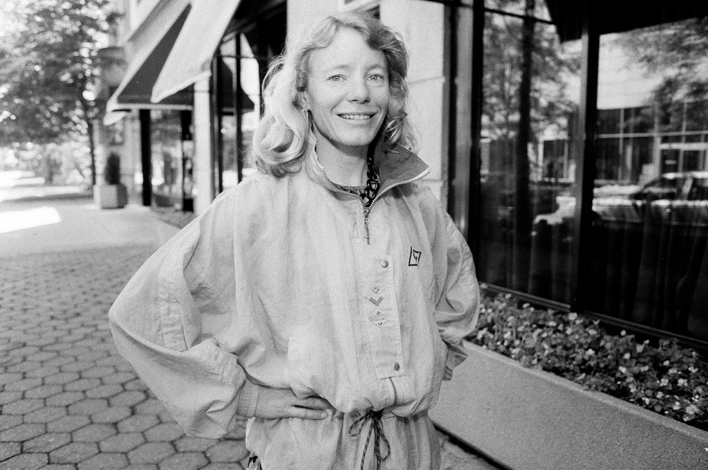 Mountain climber Stacy Allison - Chicago Sun-Times