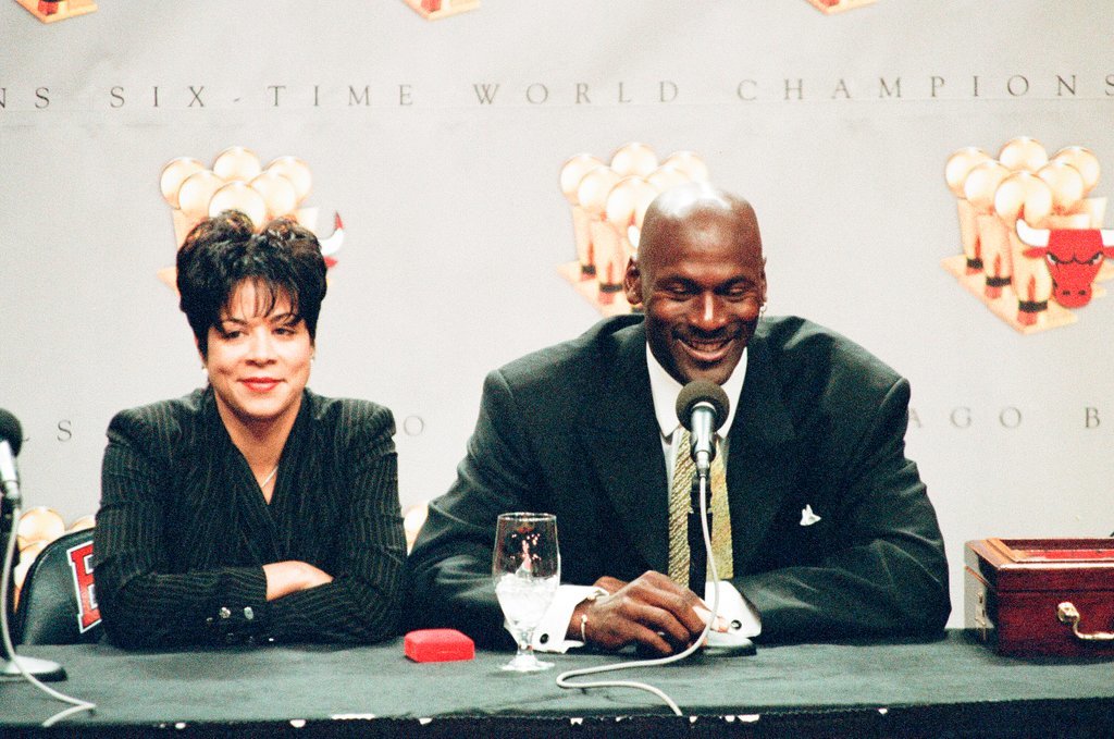 Michael Jordan announces his second retirement - Chicago Sun-Times