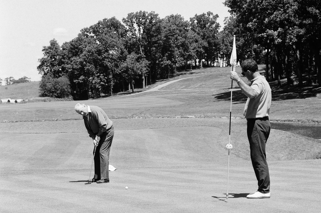 New Ivanhoe Golf Club - Chicago Sun-Times