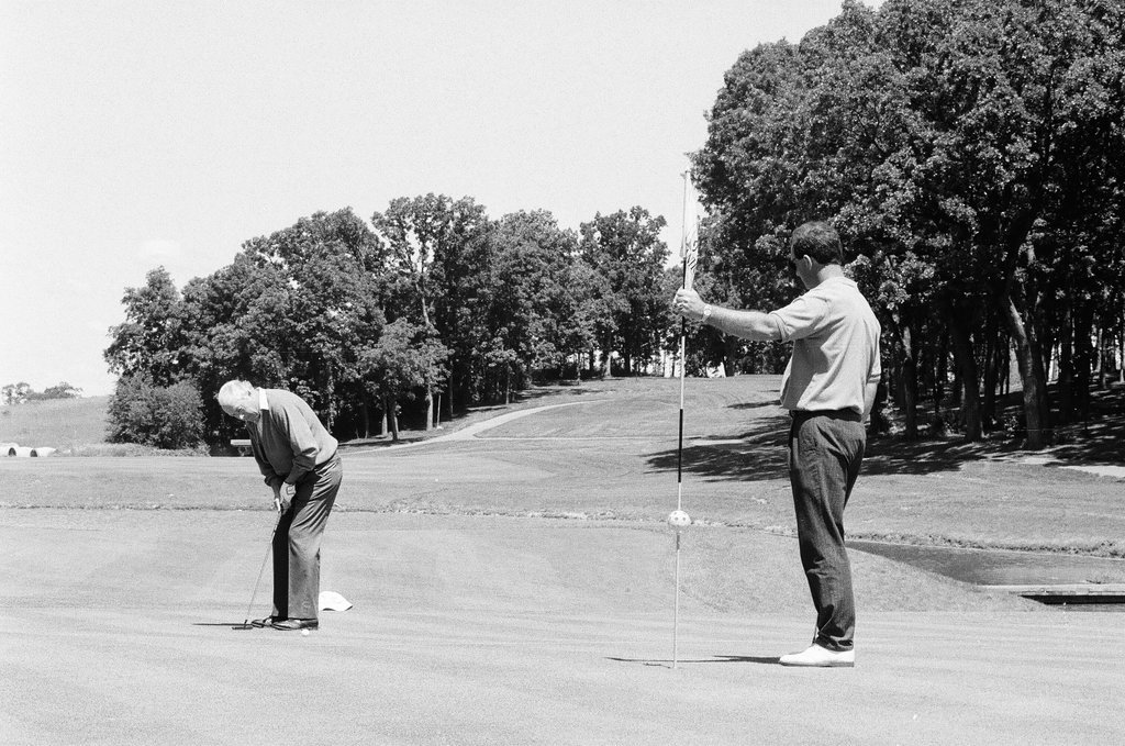 New Ivanhoe Golf Club - Chicago Sun-Times