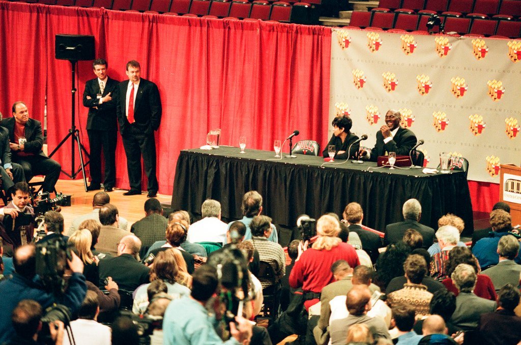 Michael Jordan announces his second retirement - Chicago Sun-Times