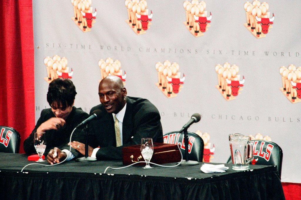 Michael Jordan announces his second retirement - Chicago Sun-Times