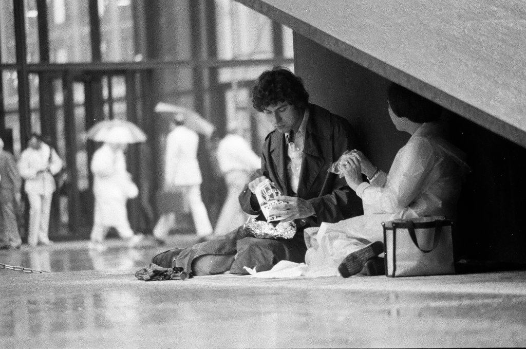 Rainy day in the Loop - Chicago Sun-Times