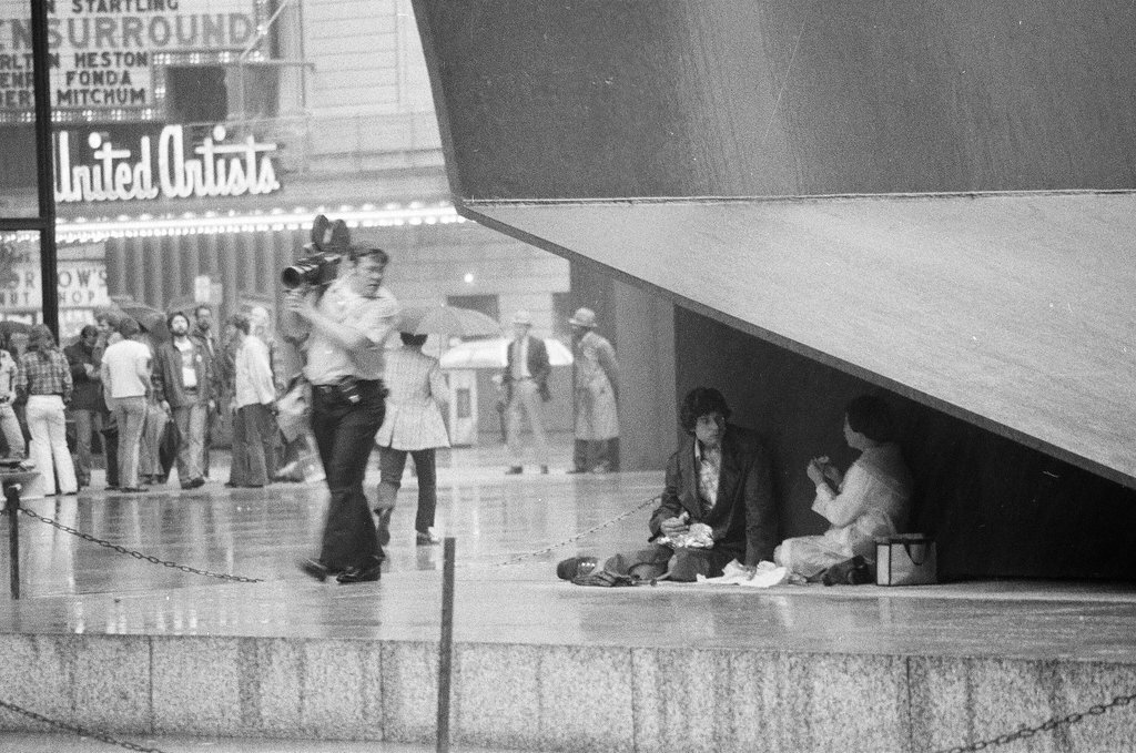 Rainy day in the Loop - Chicago Sun-Times
