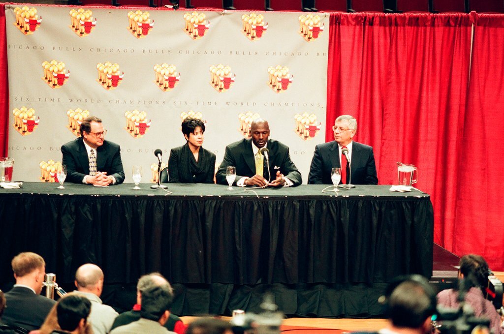 Michael Jordan announces his second retirement - Chicago Sun-Times