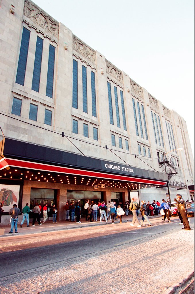 Exterior shots of the Chicago Stadium - Chicago Sun-Times