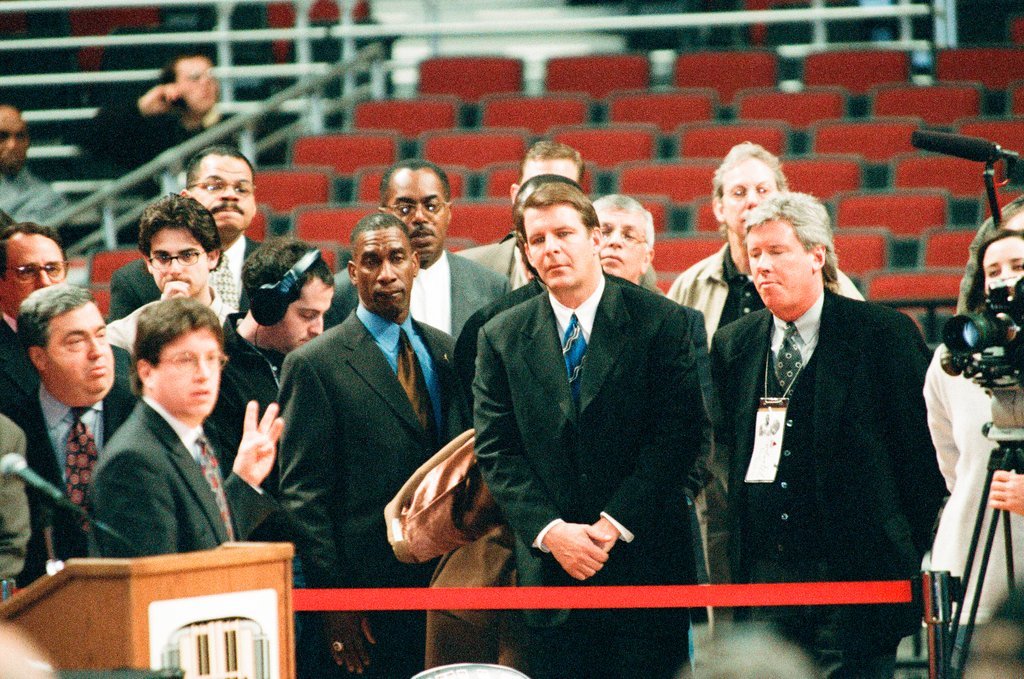 Michael Jordan announces his second retirement - Chicago Sun-Times