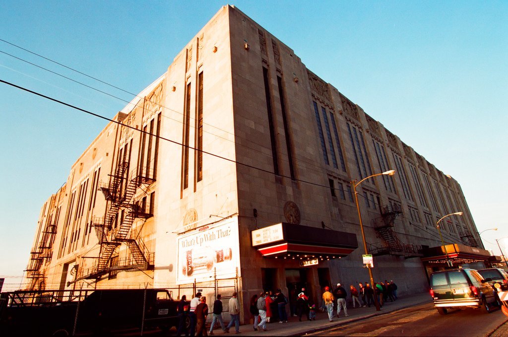 Exterior shots of the Chicago Stadium - Chicago Sun-Times