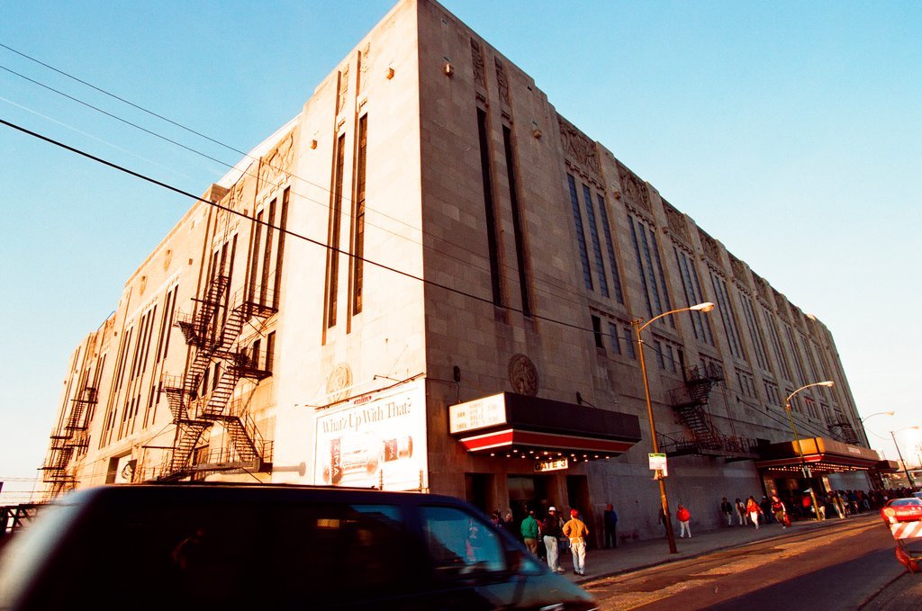 Exterior shots of the Chicago Stadium - Chicago Sun-Times