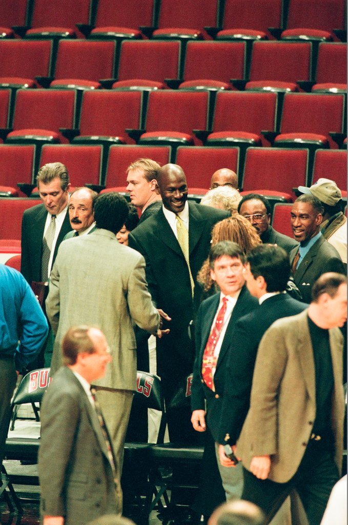 Michael Jordan announces his second retirement - Chicago Sun-Times