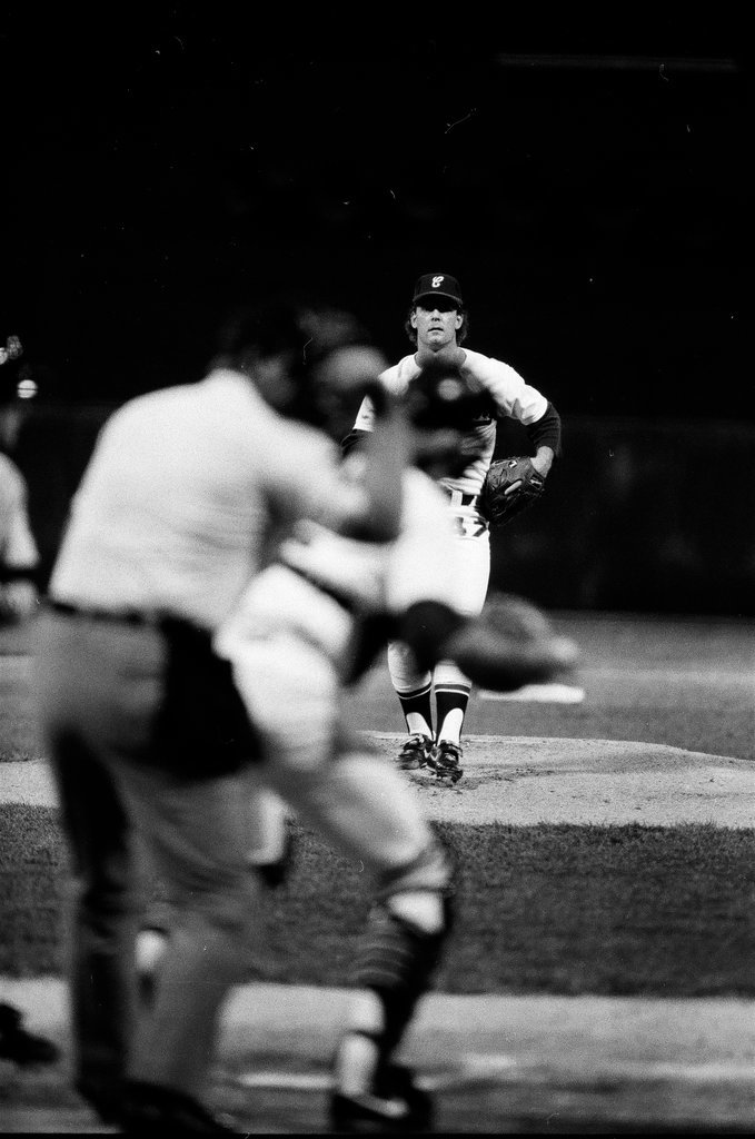 The Chicago White Sox and Minnesota Twins compete in a baseball game - Chicago Sun-Times