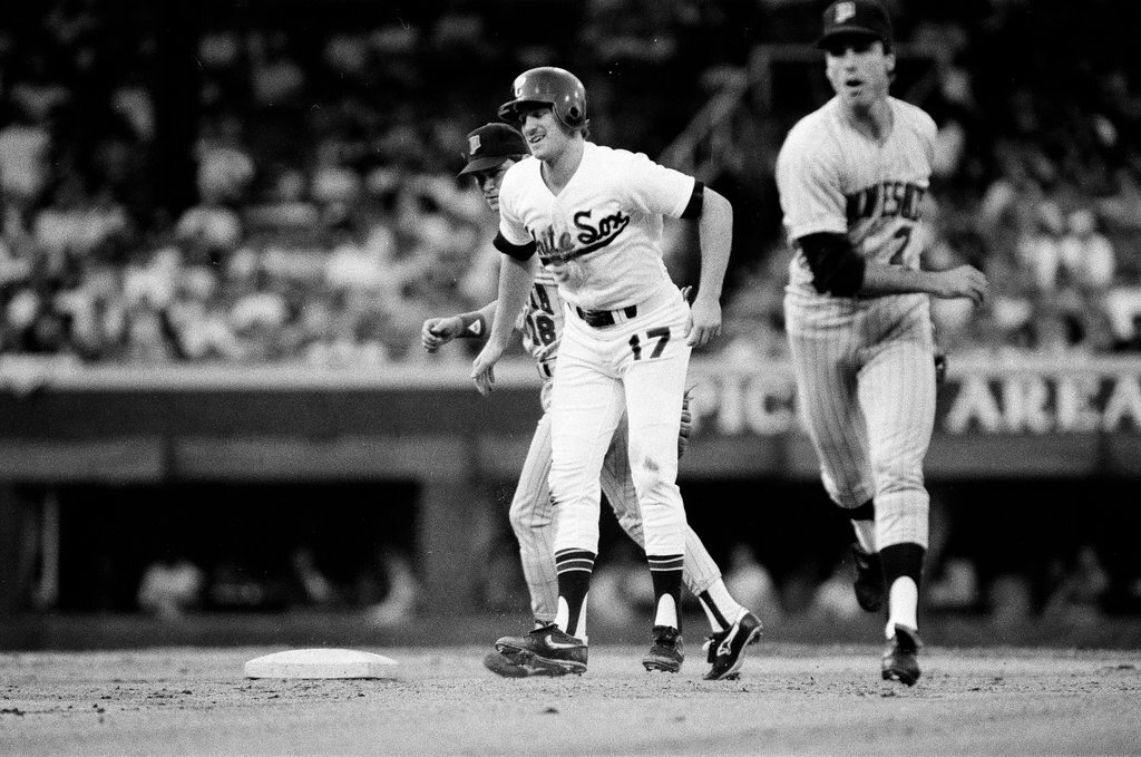 The Chicago White Sox and Minnesota Twins compete in a baseball game - Chicago Sun-Times