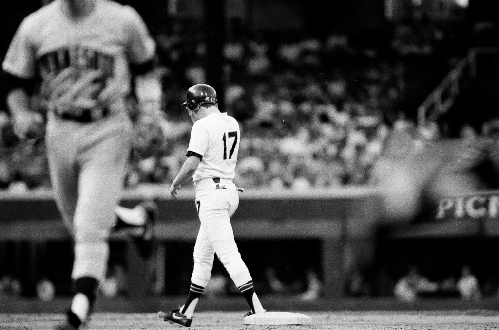 The Chicago White Sox and Minnesota Twins compete in a baseball game - Chicago Sun-Times