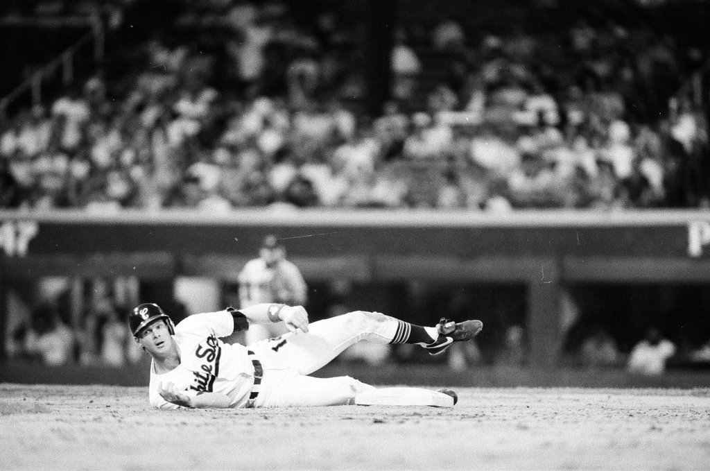 The Chicago White Sox and Minnesota Twins compete in a baseball game - Chicago Sun-Times
