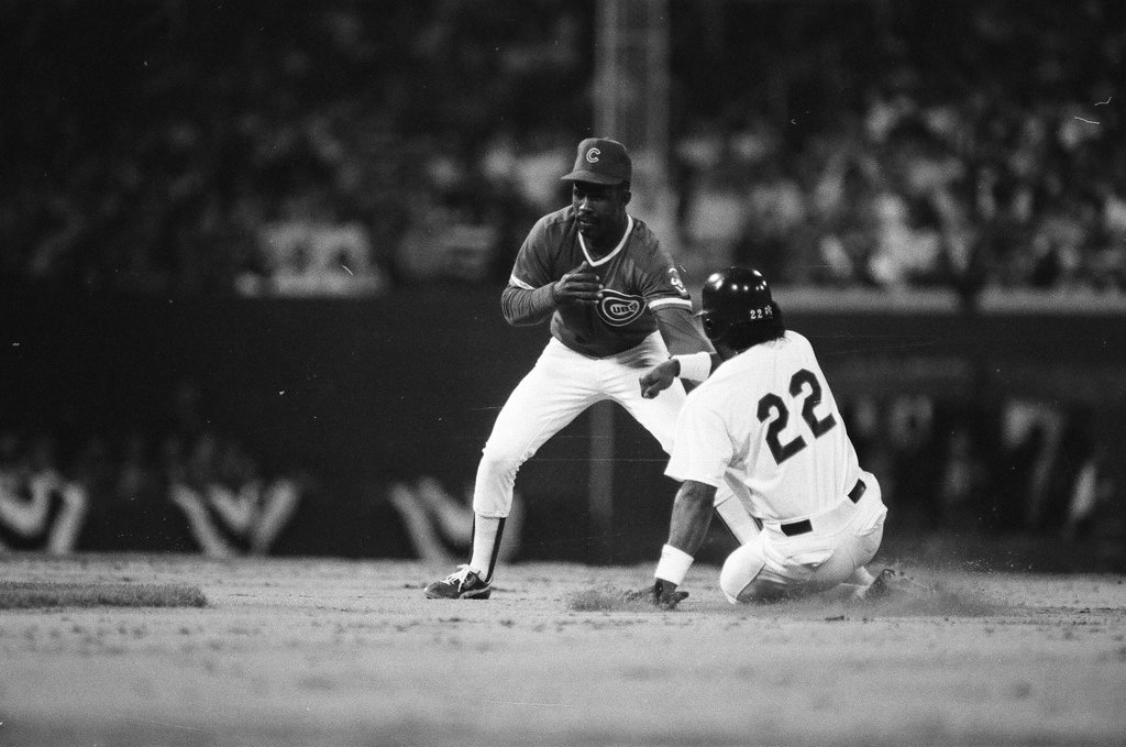 The Chicago White Sox and Chicago Cubs face-off for a game - Chicago Sun-Times
