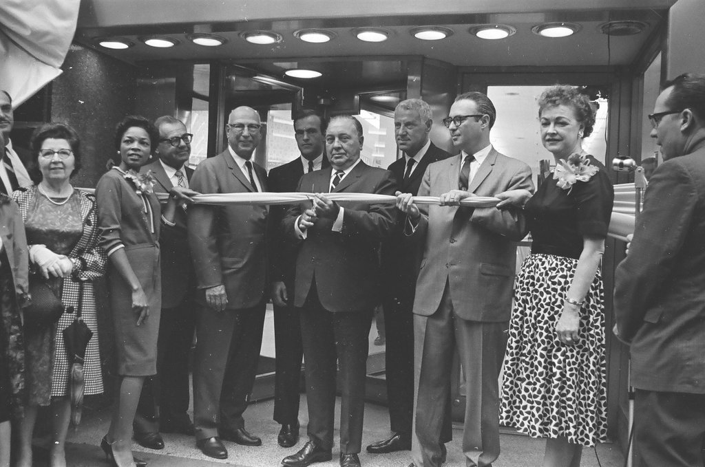 Opening of largest Walgreen's - Jack Dykinga for Chicago Sun-Times
