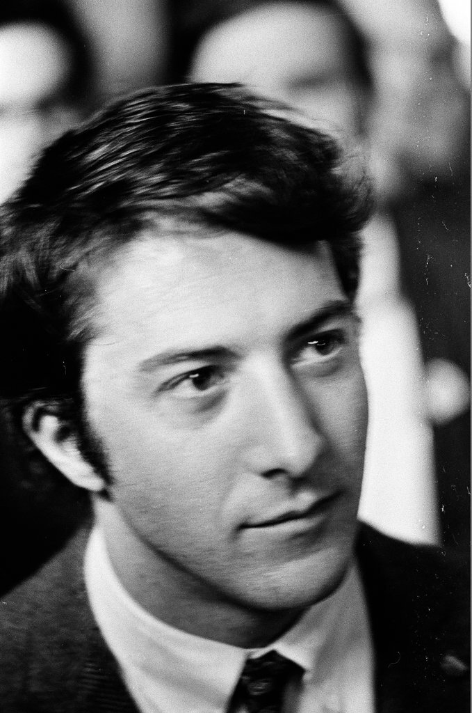 Dustin Hoffman visits college - John Tweedle for Chicago Sun-Times
