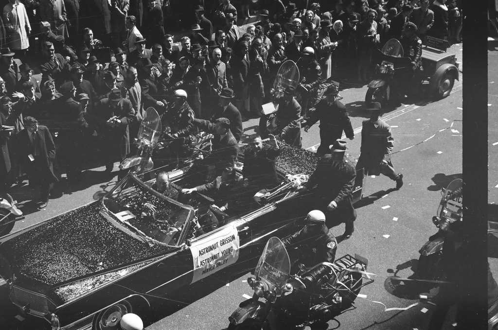 Astronauts Grissom and Young parade through the Loop - Ralph Arvidson for Chicago Sun-Times