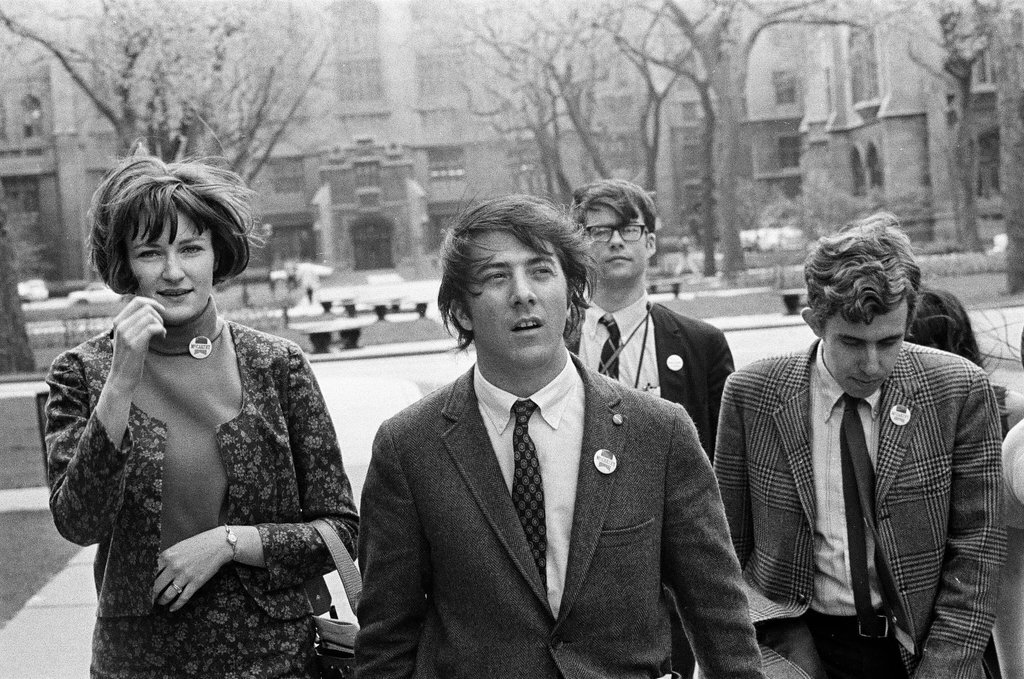 Dustin Hoffman visits college - John Tweedle for Chicago Sun-Times
