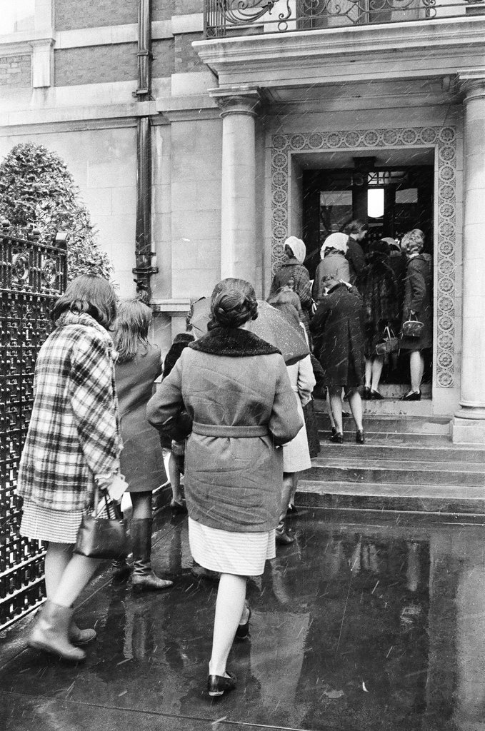 Open house at Playboy Mansion - Kotalik (Bob or George) for Chicago Sun-Times