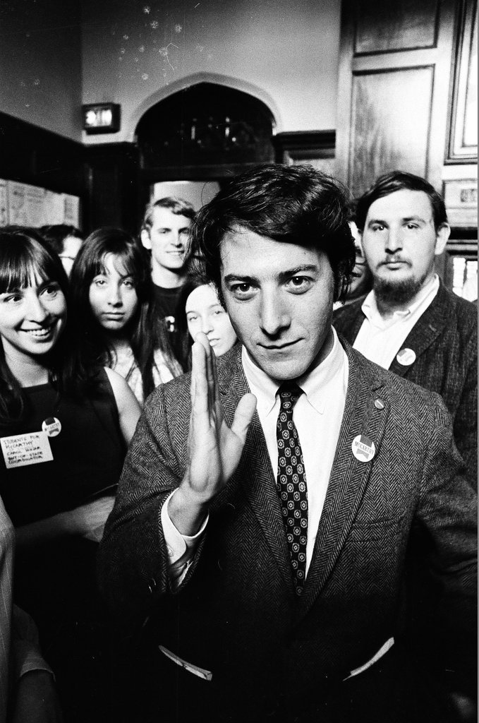 Dustin Hoffman visits college - John Tweedle for Chicago Sun-Times