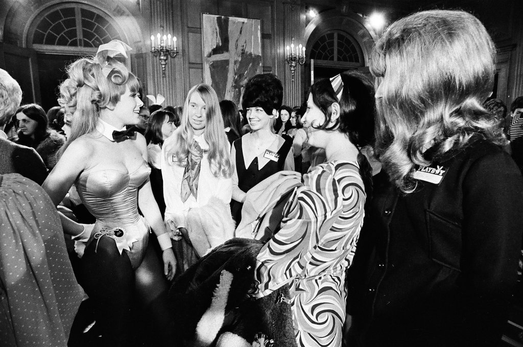 Open house at Playboy Mansion - Kotalik (Bob or George) for Chicago Sun-Times