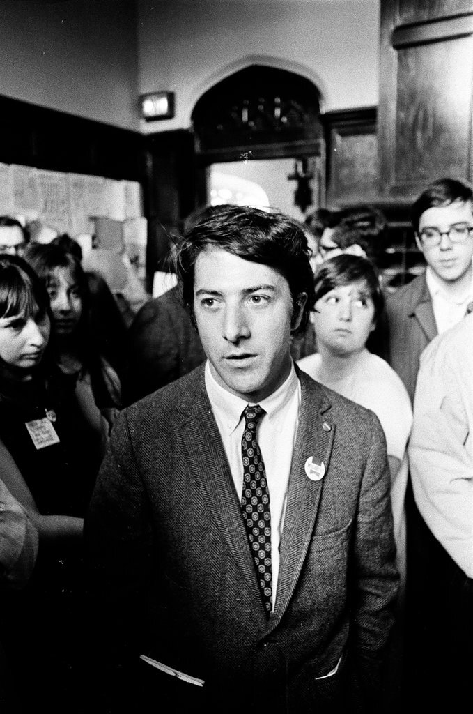 Dustin Hoffman visits college - John Tweedle for Chicago Sun-Times