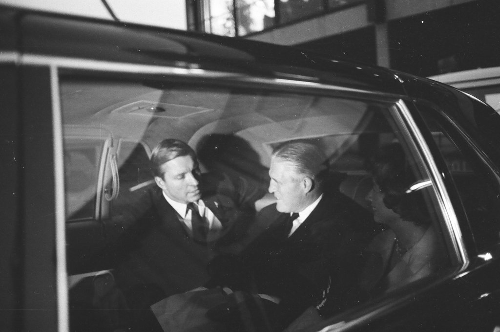 George Romney, wife sit in limo with Senator Charles Percy - Mickey Rito for Chicago Sun-Times