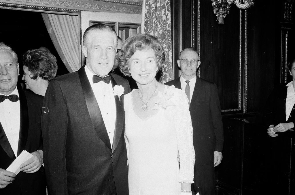 George Romney and wife at benefit - William Pauer for Chicago Sun-Times