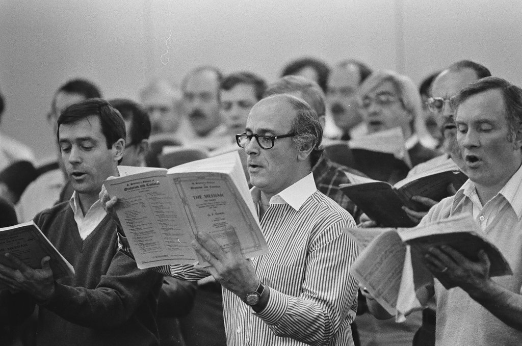 Apollo Chorus - Chicago Sun-Times