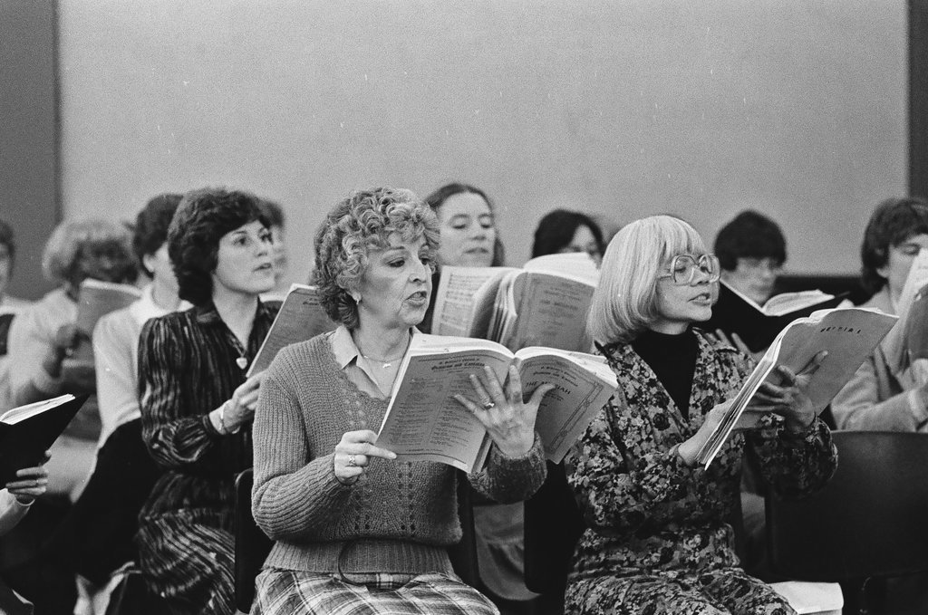 Apollo Chorus - Chicago Sun-Times