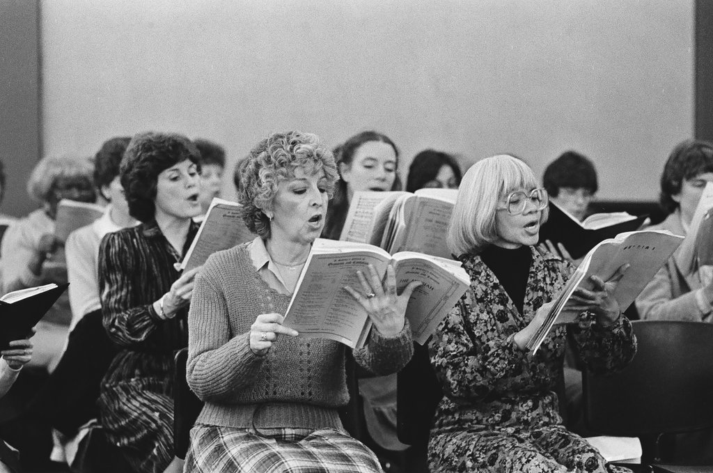Apollo Chorus - Chicago Sun-Times