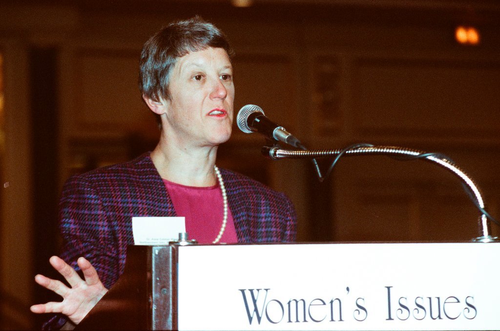 Etienne-Emile Baulieu speaks at Women's Issues Network - Chicago Sun-Times