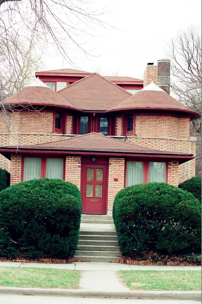 George Furbeck House by Frank Lloyd Wright - Chicago Sun-Times