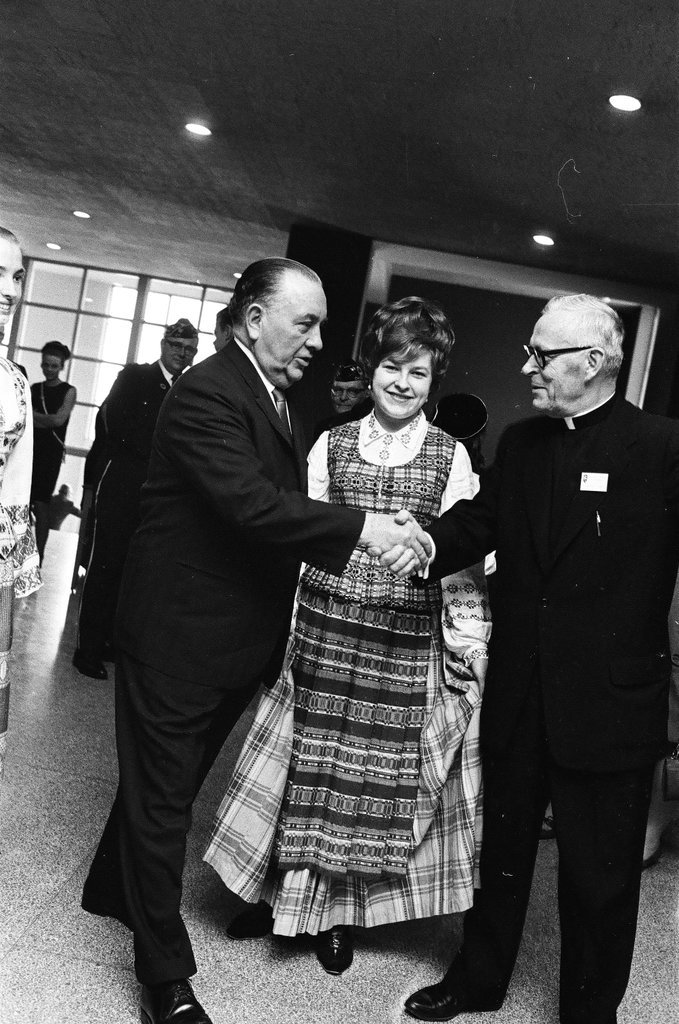 Mayor Daley at Lithuanian independence celebration - Chicago Sun-Times