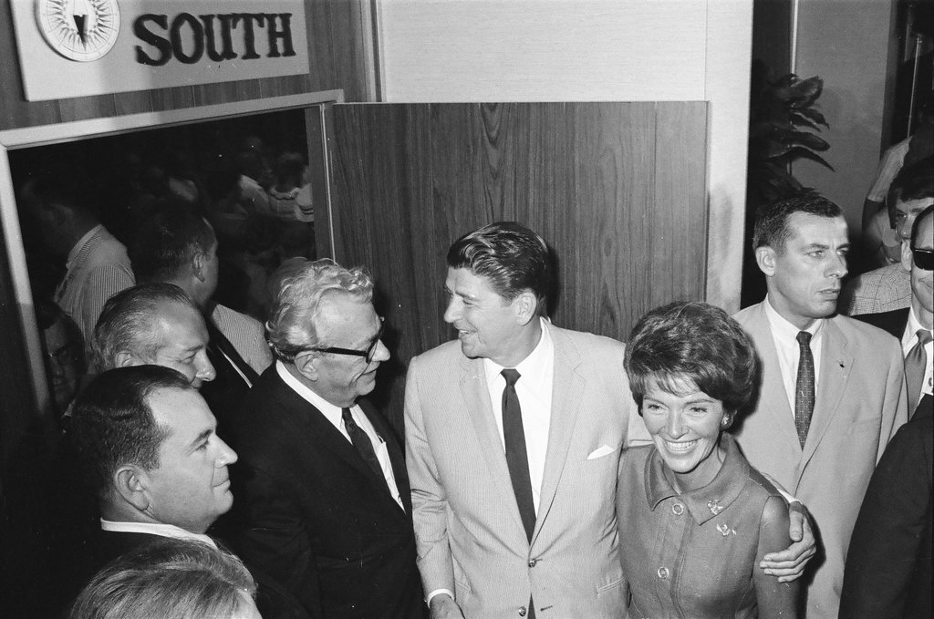 Senator Everett Dirksen and Ronald and Nancy Reagan at Republican convention in Miami - Chicago Sun-Times