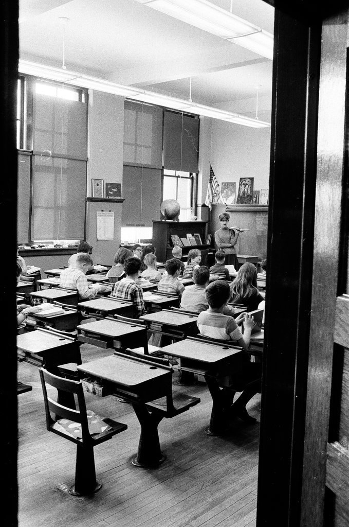 Mary Lyon Public School - Chicago Sun-Times