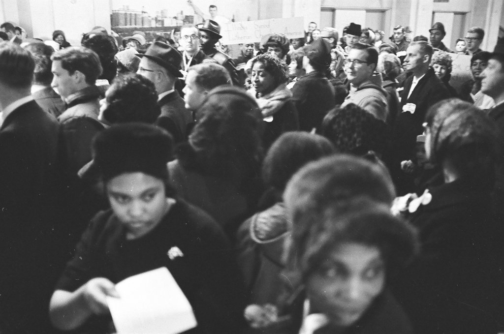 Busing supporters at City Hall - Chicago Sun-Times