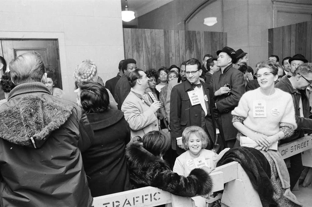 Busing protesters inside and outside the Board of Education - Chicago Sun-Times