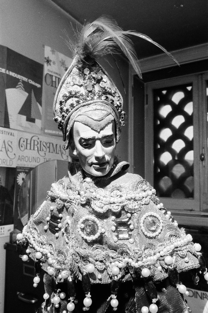 Kungsholm Miniature Opera puppets - Chicago Sun-Times