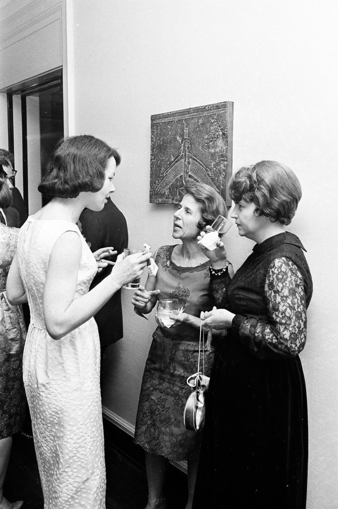 People attending Kenwood Ball - Chicago Sun-Times