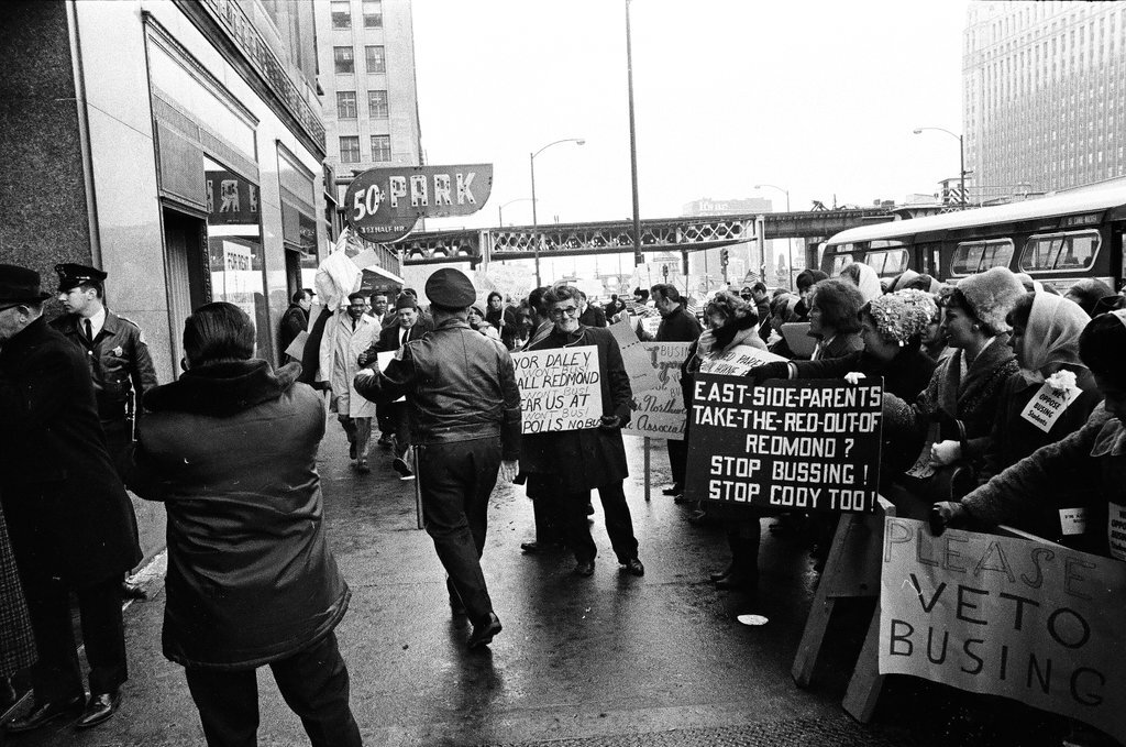 Busing picketers outside Board of Education - Chicago Sun-Times