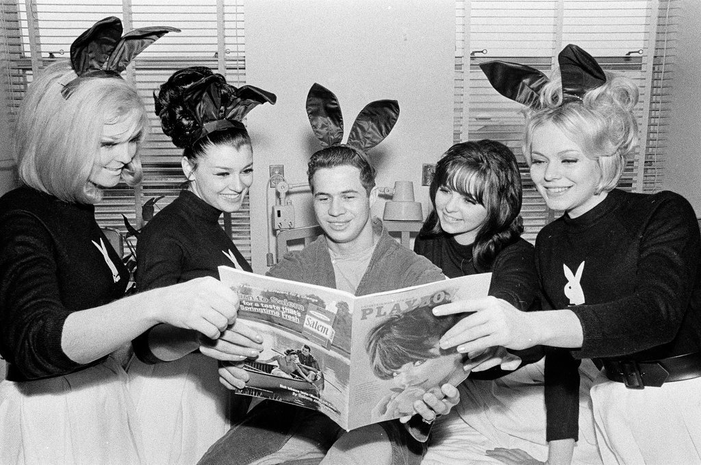 Playboy bunnies visit naval hospital - Chicago Sun-Times
