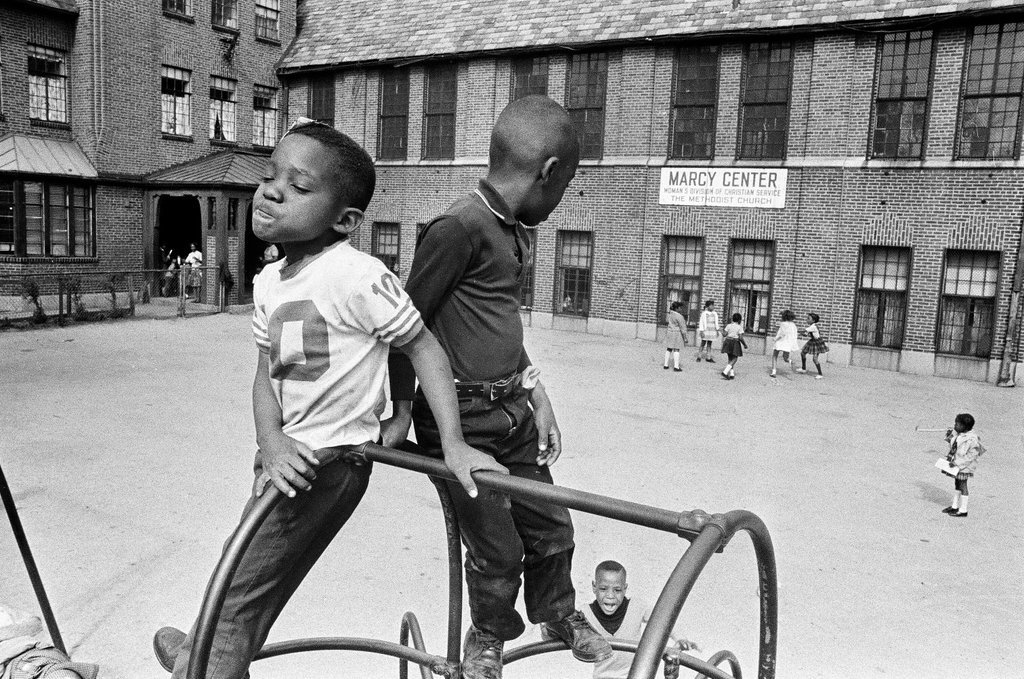 Children at the Marcy Center - Perry C. Riddle for Chicago Sun-Times